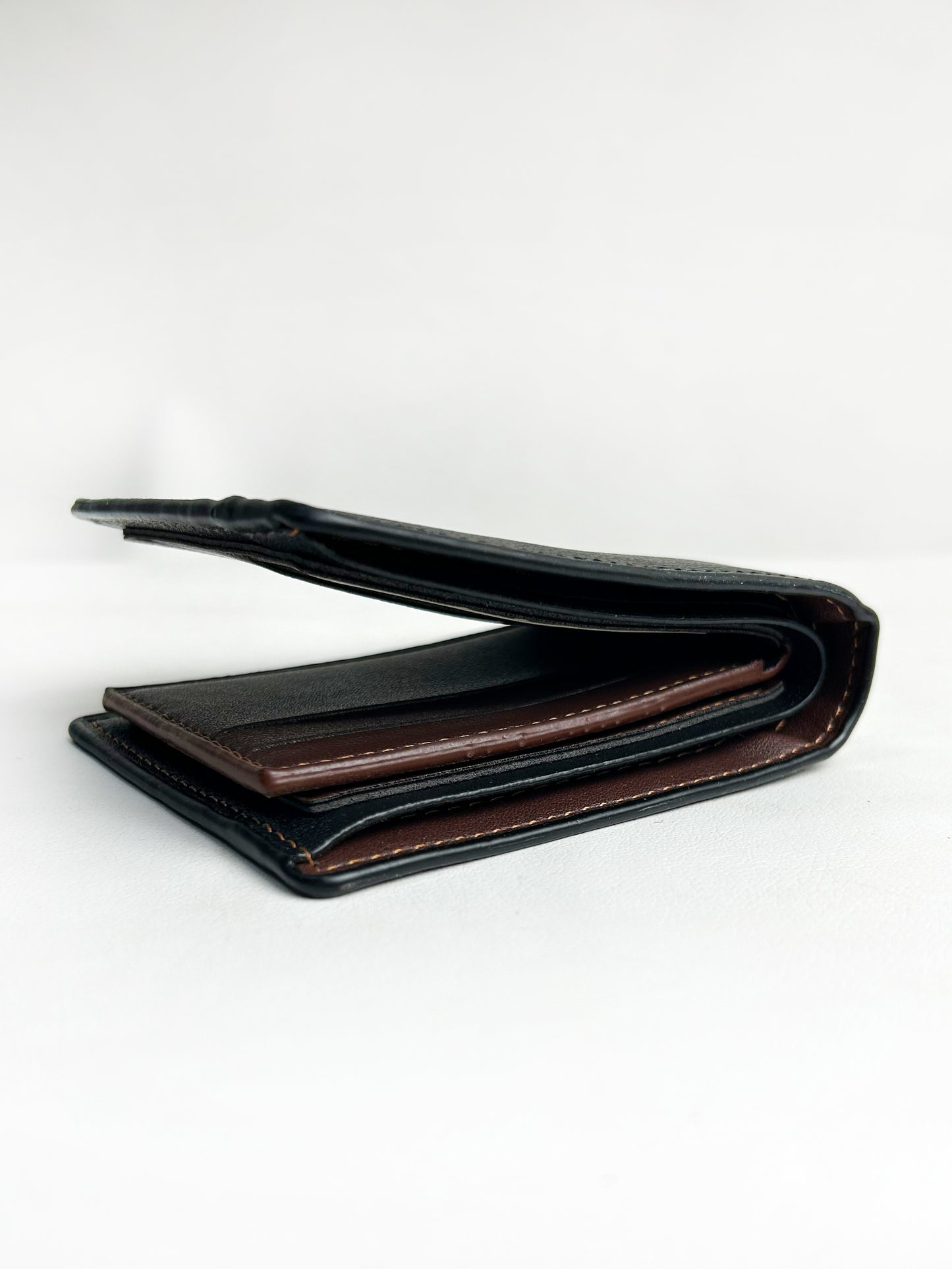 Black Syn-Leather Wallet For Men MW34