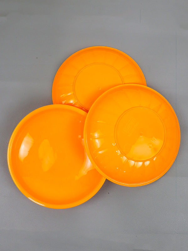 MP01 Pack Of 3 Plastic Plates Yellow