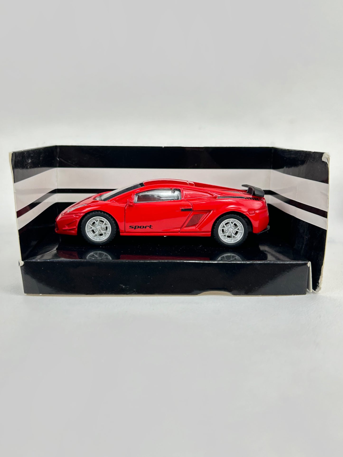 251 Red Alloy Die-Cast Metal Car KTY92