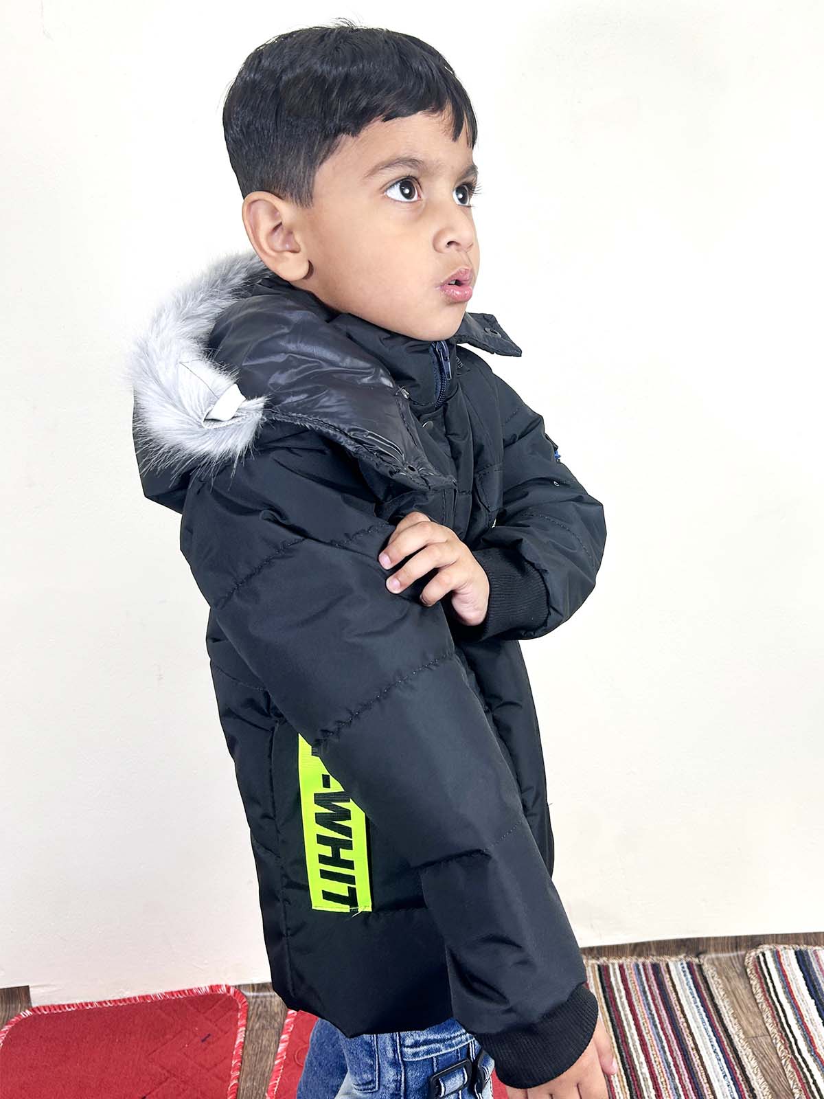 5Yrs - 10Yrs Black Puffer Jacket For Kids KJ48