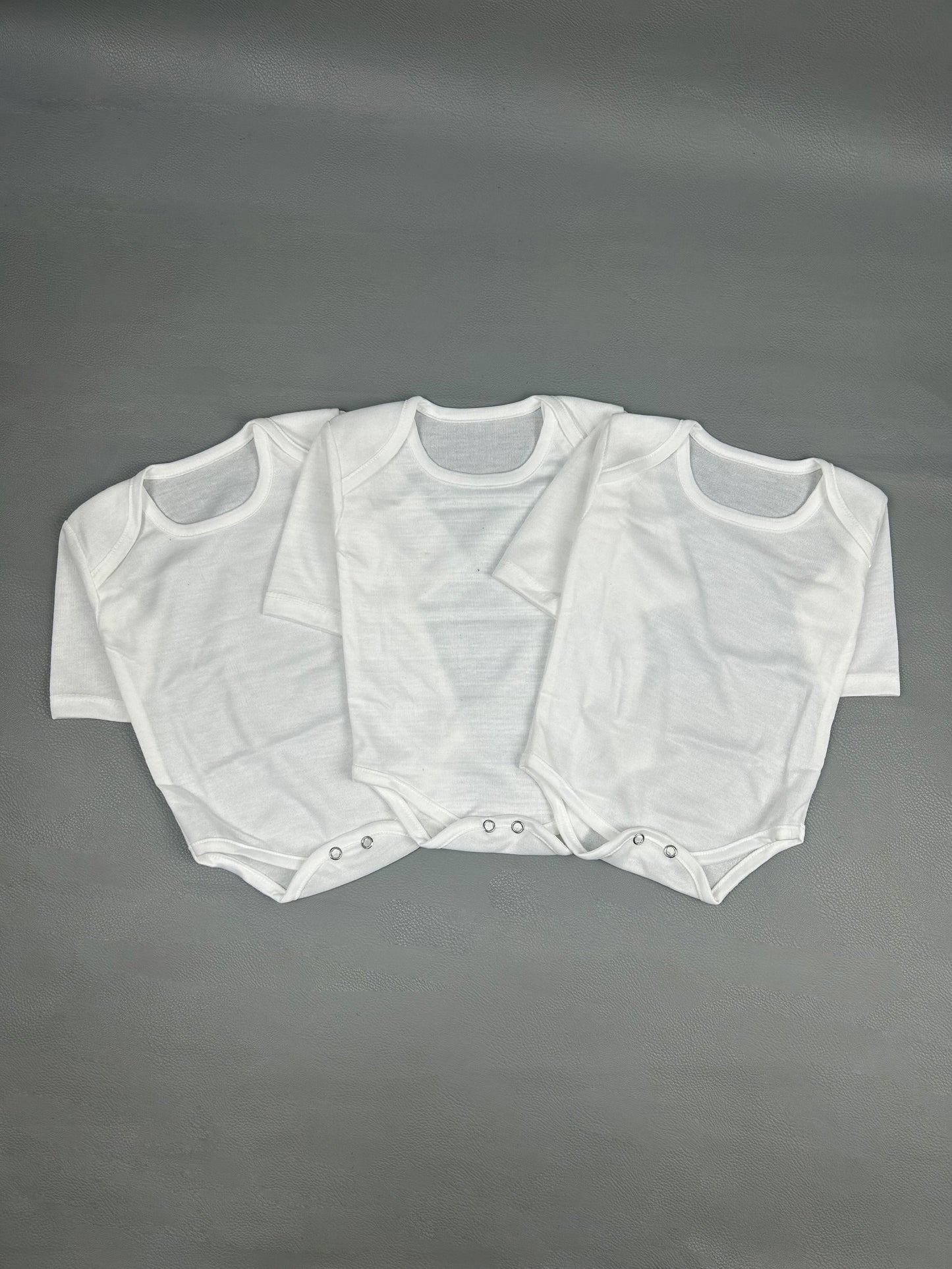 0Mth - 3Mth Pack of 3 White Body Suit For Newborns