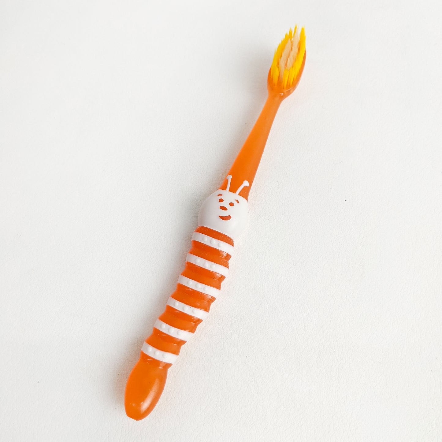 Multicolor Soft Manual Kids Toothbrush TB02