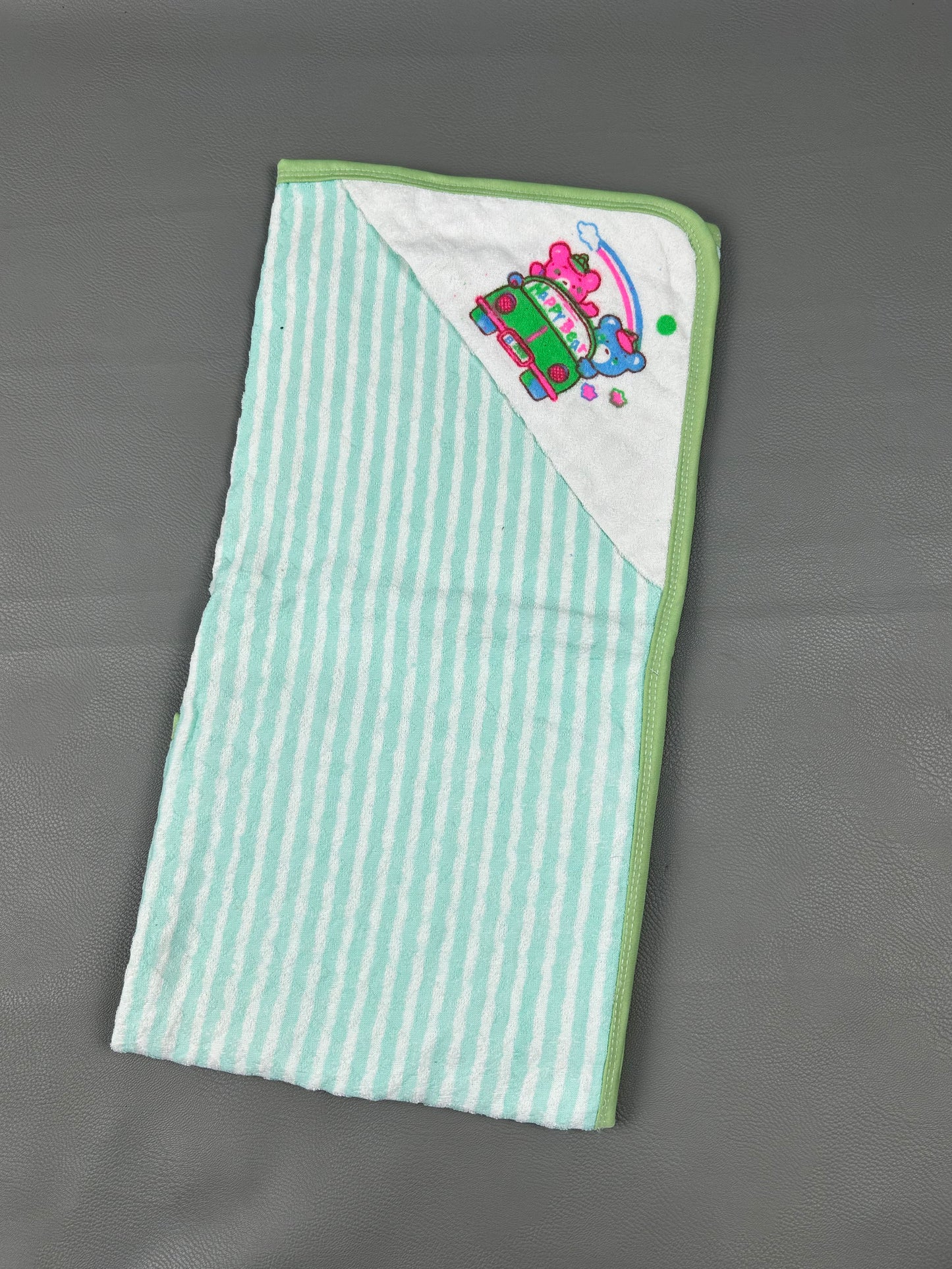 Light Green Happy Bear Wrapping Sheet For Newborn NWS28