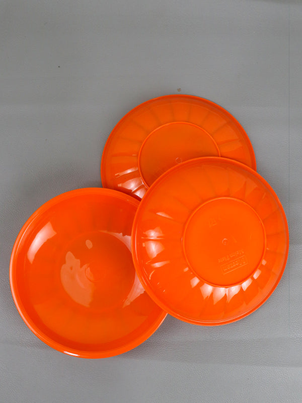 MP05 Pack Of 3 Plastic Plates Dark Orange