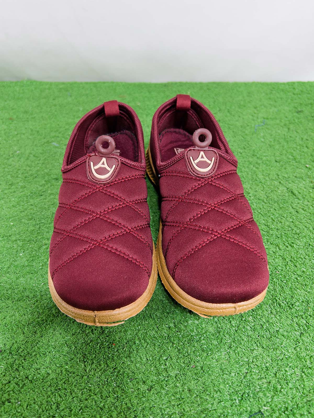 Maroon Sneakers For Women/Girls GWS53
