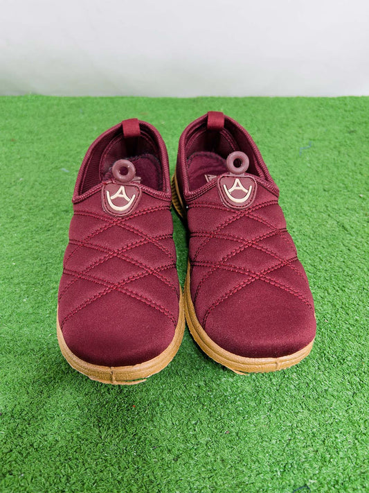 Maroon Sneakers For Women/Girls GWS53
