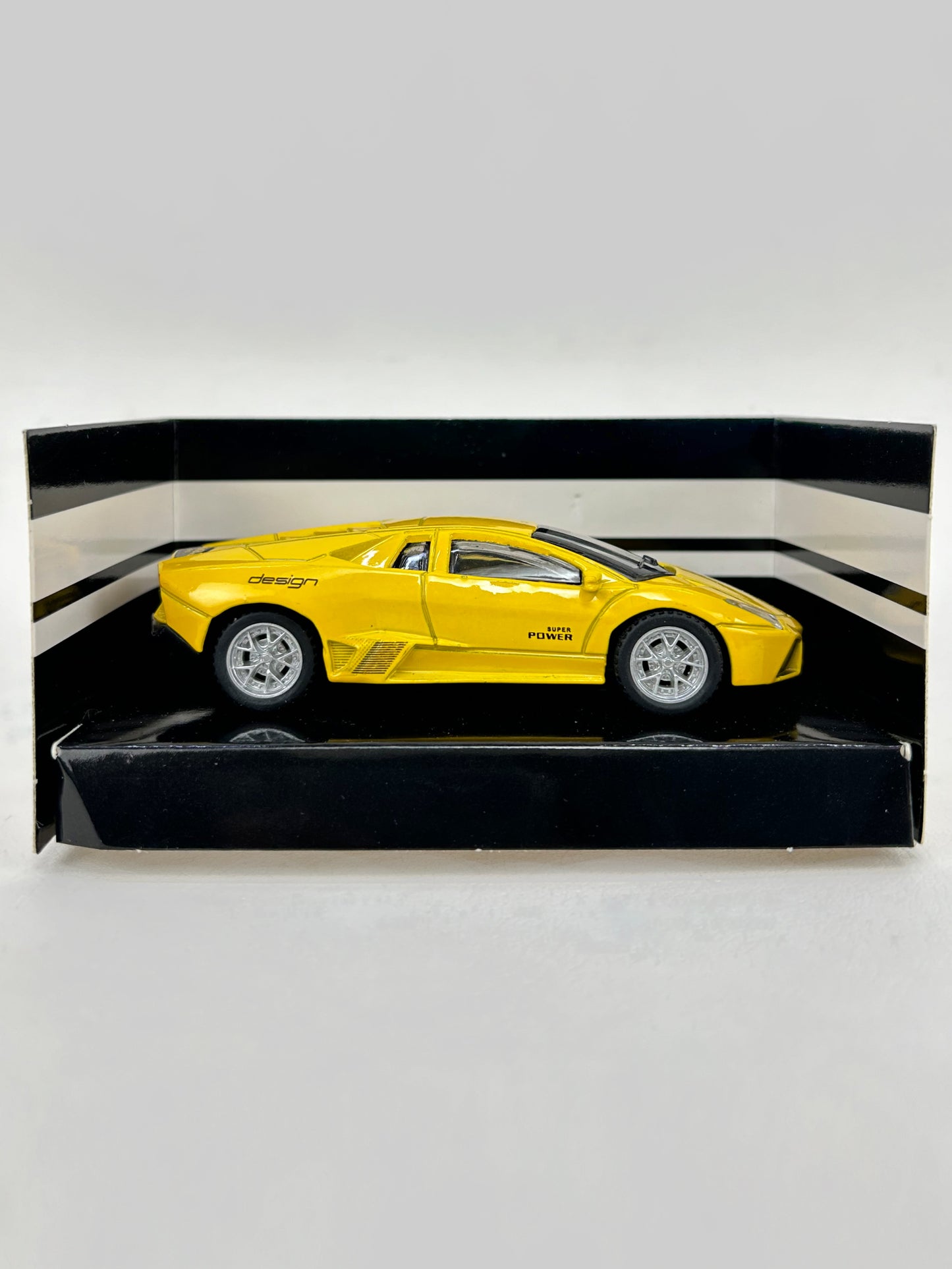 251 Yellow Alloy Die-Cast Metal Car KTY90