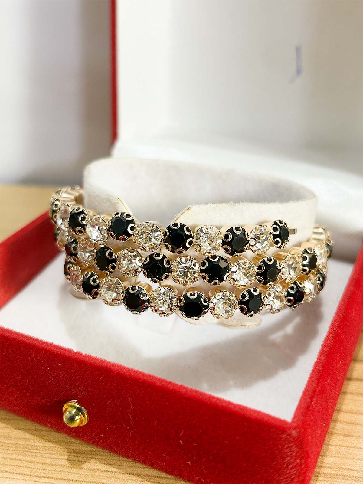 Golden Bangle WGN14