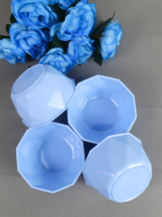 MB04 Pack Of 4 Plastic Bowls Light Blue