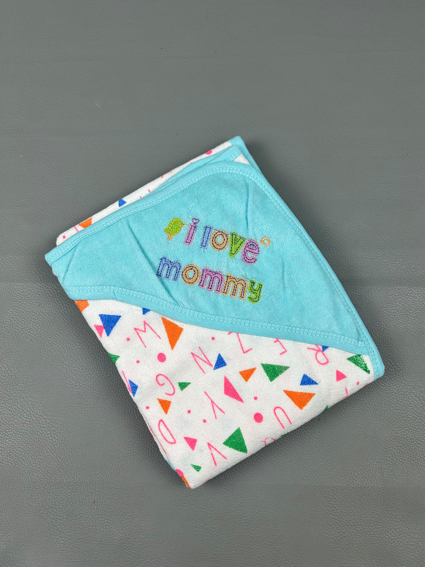 Ferozi Love Mommy Multidesign Wrapping Sheet For Newborn NWS33