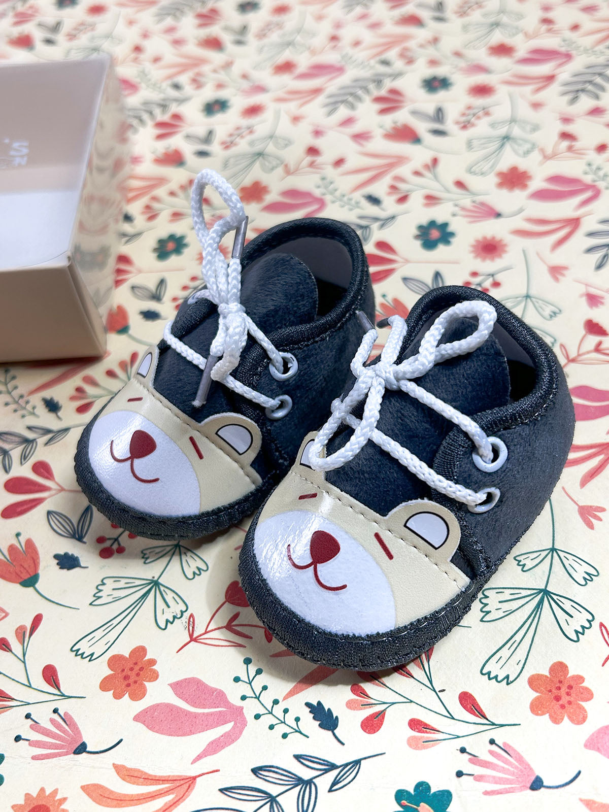 Grey Bootie For Newborn NB102