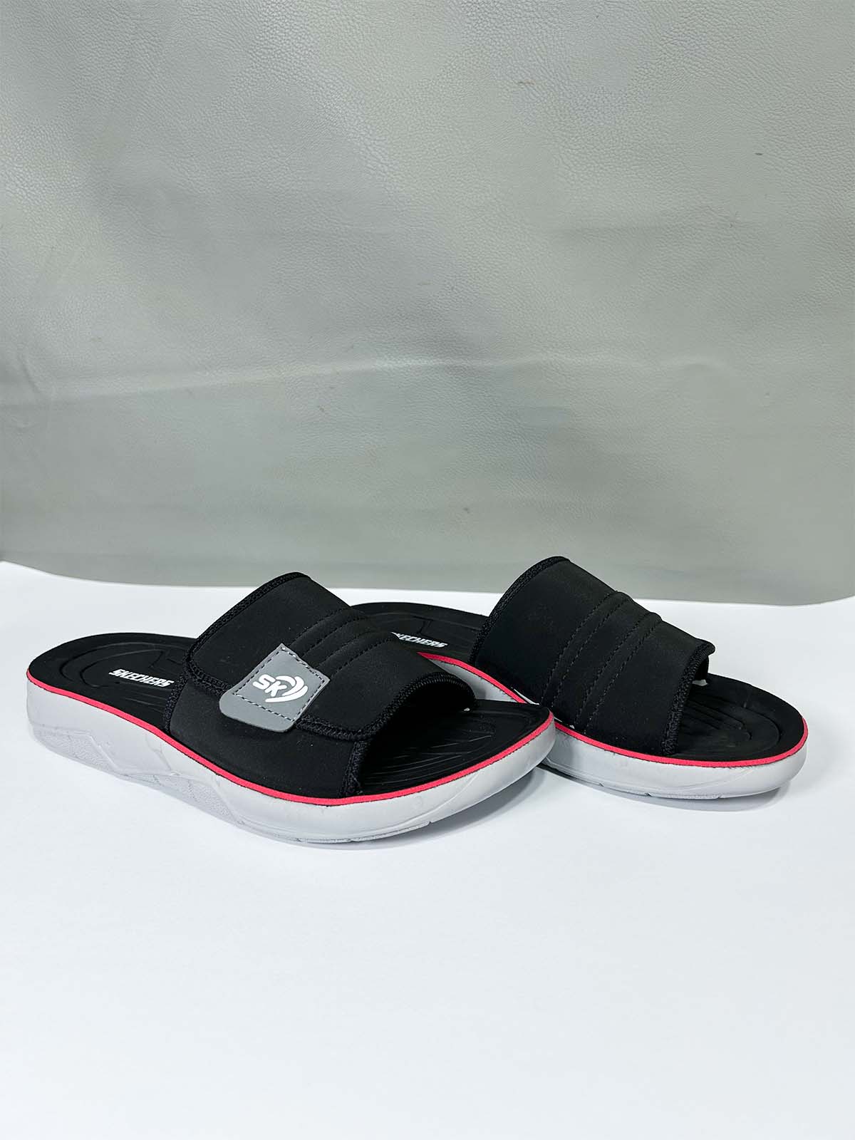 Black Comfortable Slipper for Men MC88