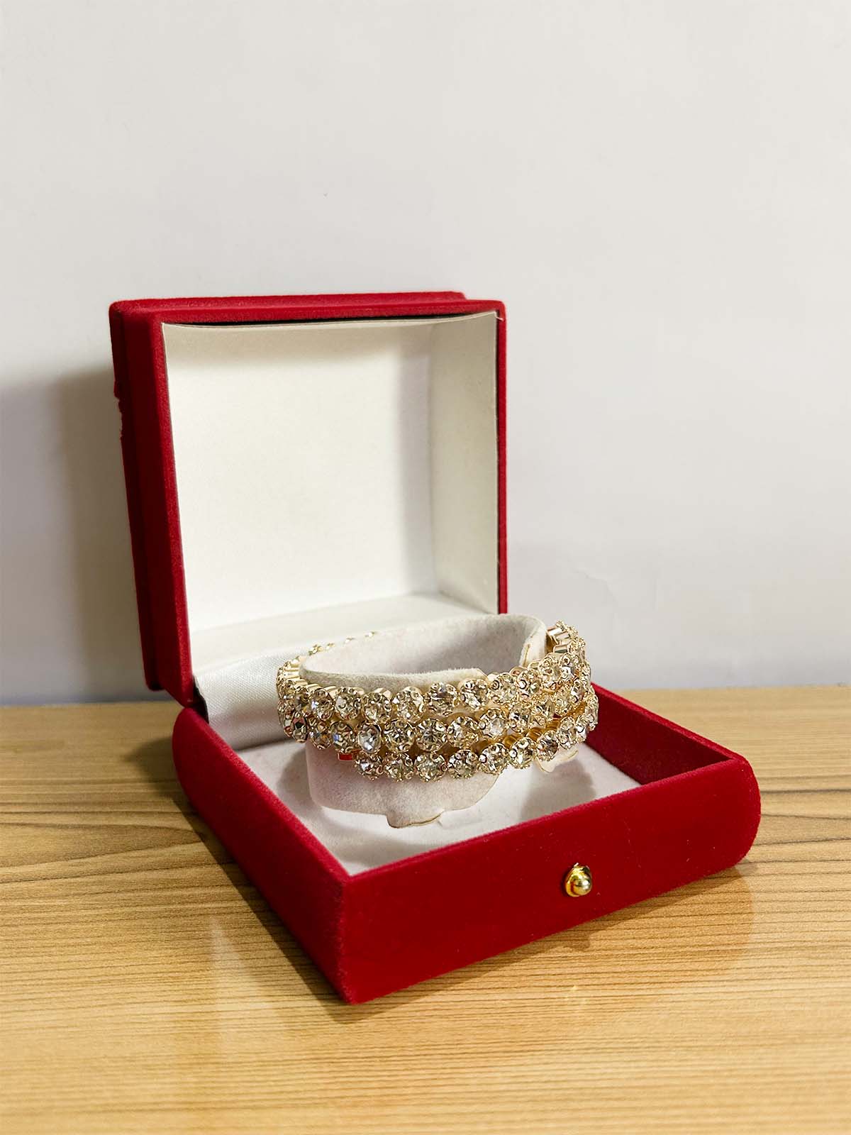 Golden Bangle WGN15