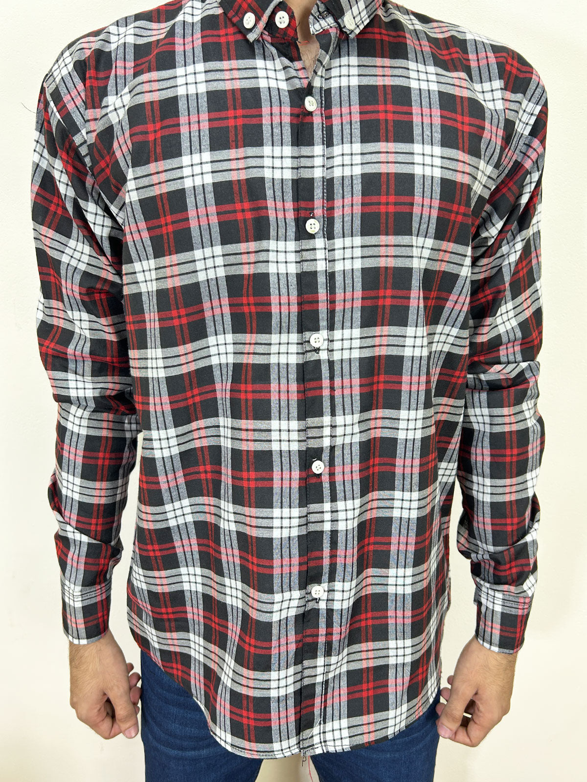 R Black Checks Casual Shirt For Men MCS103