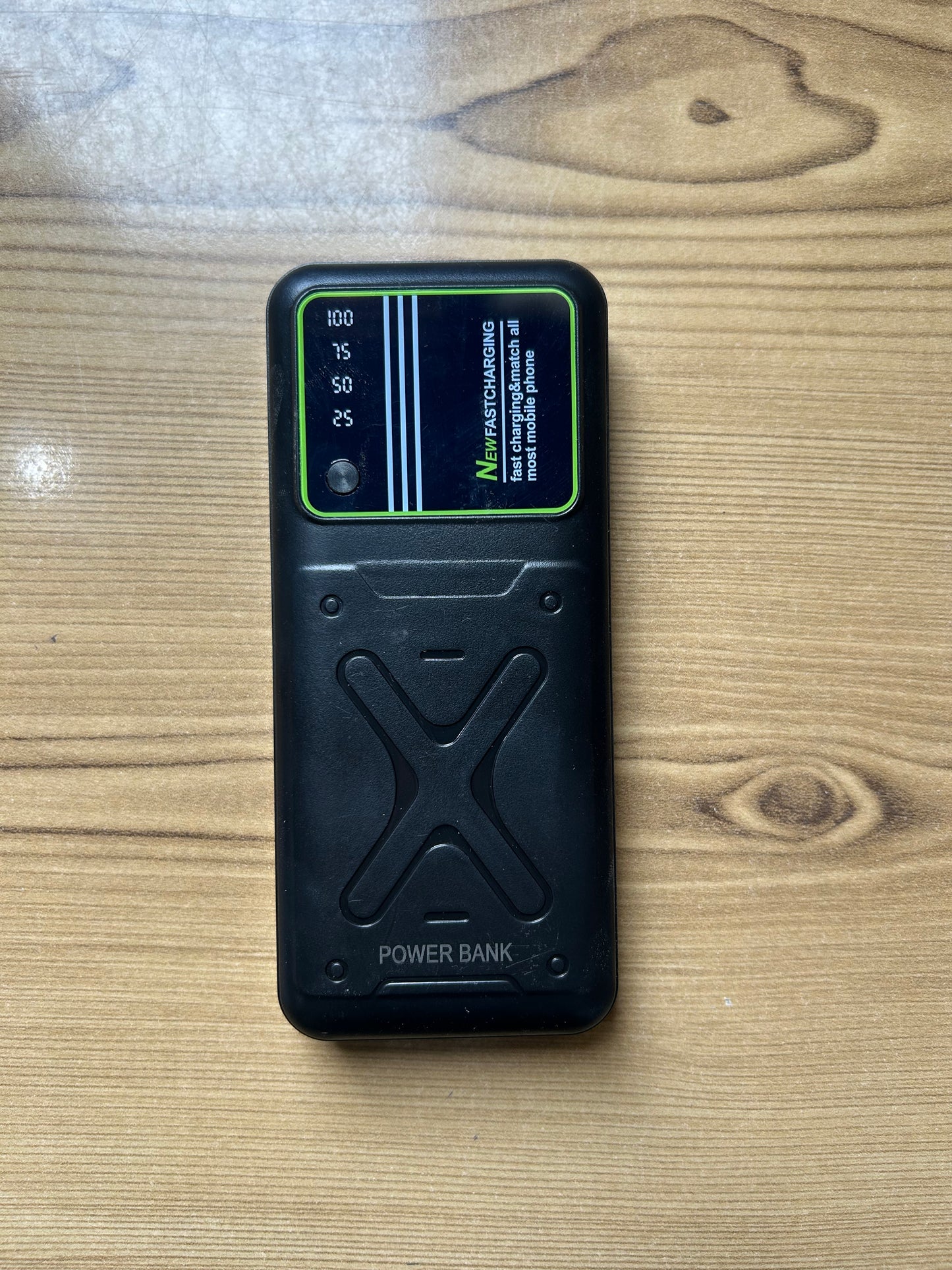 04 Emergency Power Bank 4 MA120
