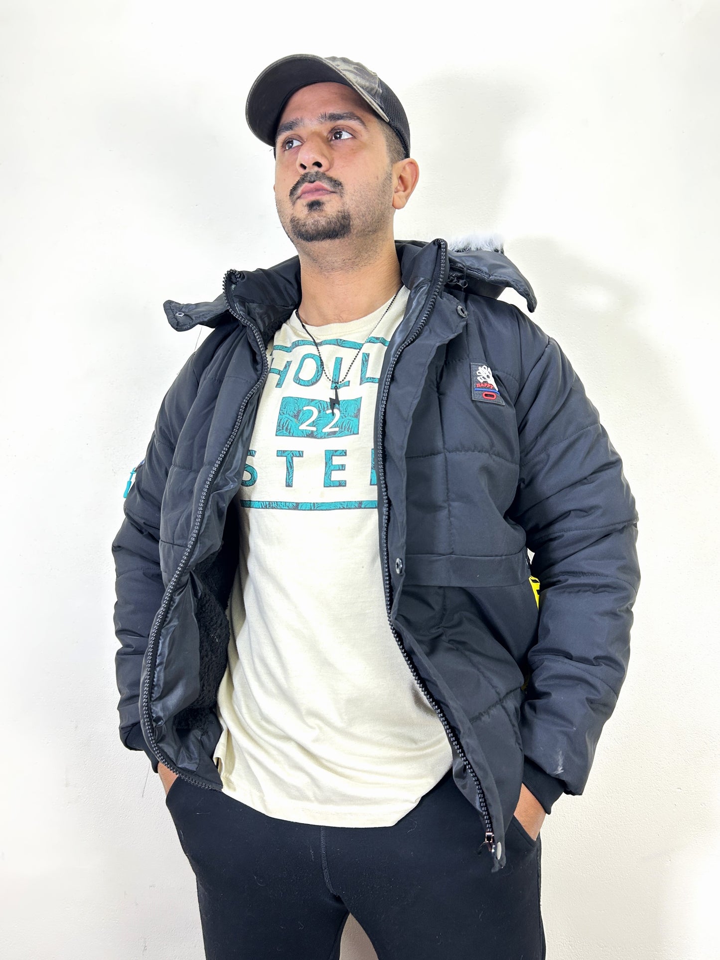 Black Puffer Jacket For Men MJ22