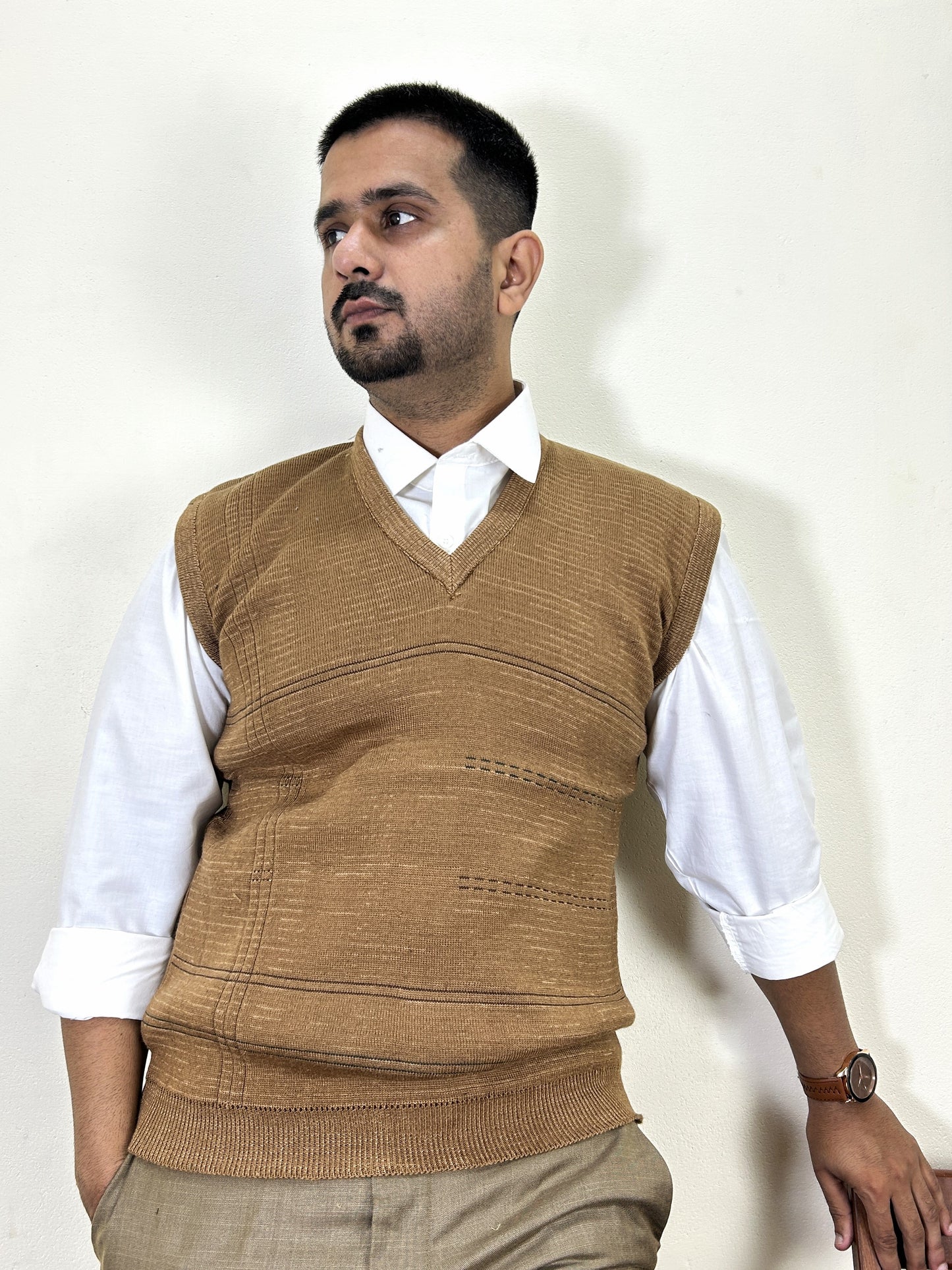 Brown Sleeveless Sweater for Men MSW69