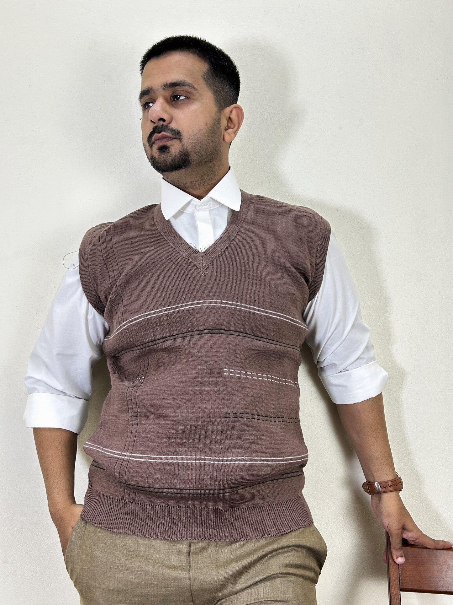 Wood Brown Sleeveless Sweater for Men MSW68