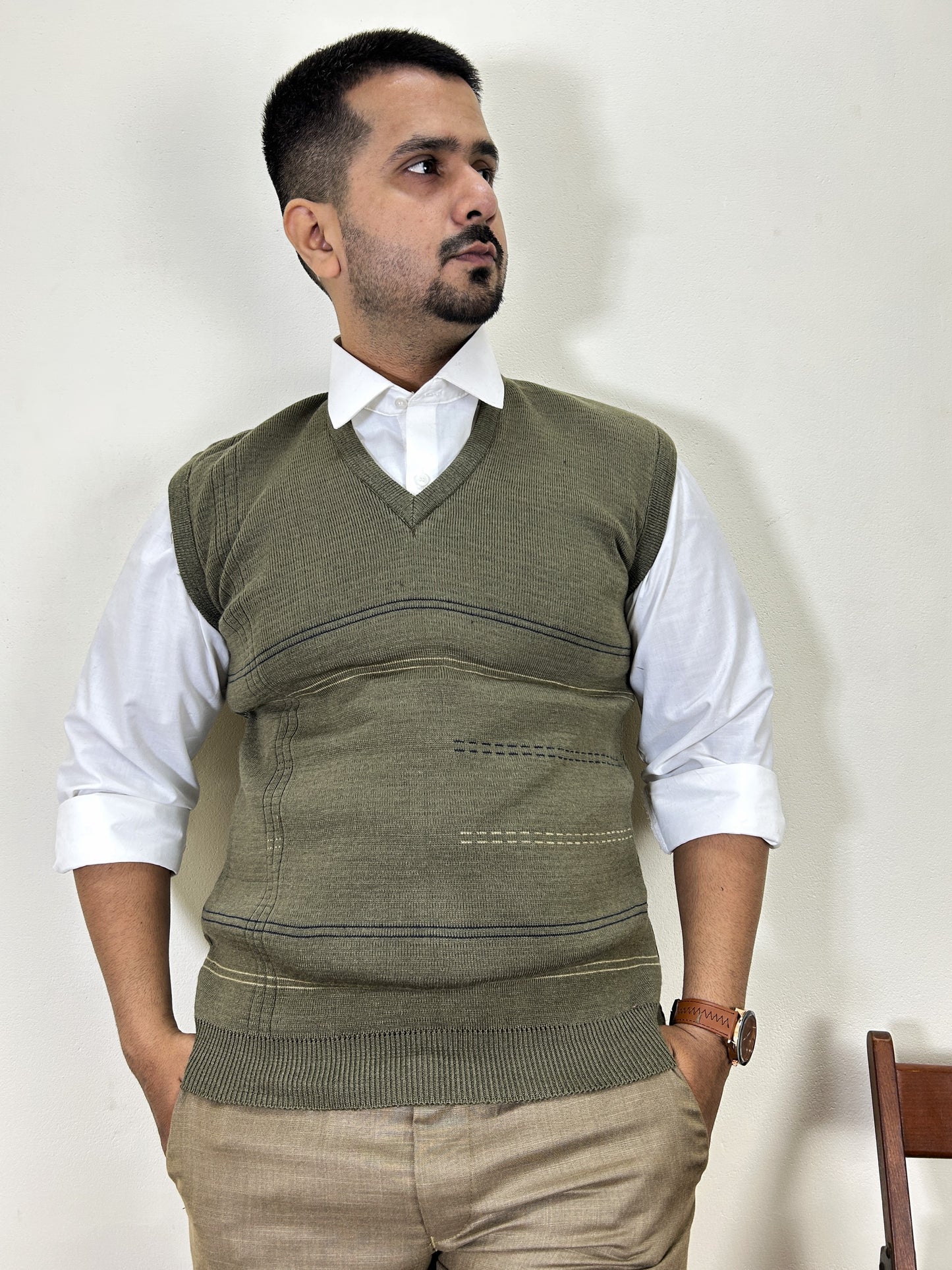 Green Sleeveless Sweater for Men MSW70