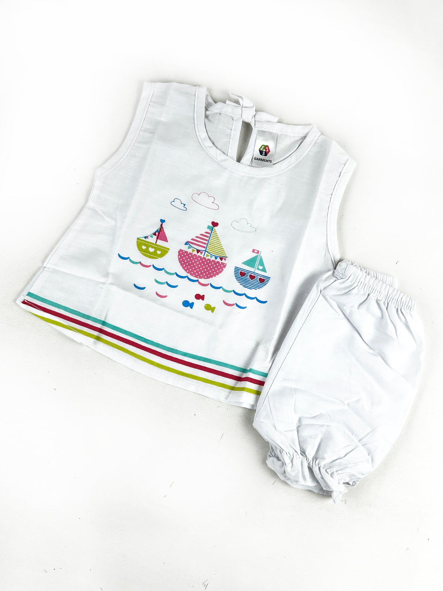 0Mth - 3Mth White Baby Suit For Newborns NBS540