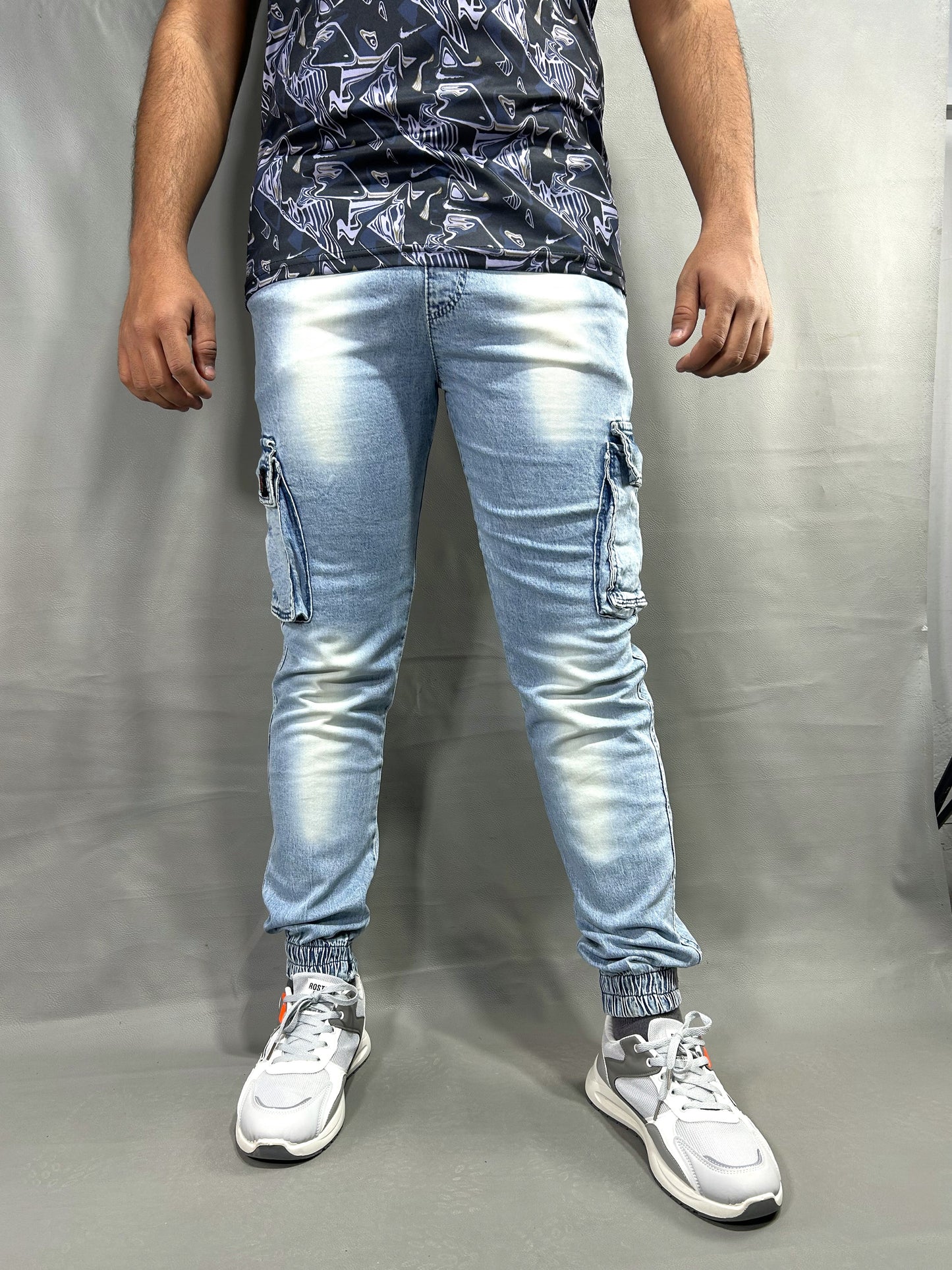 Light Blue Stretchable Jeans For Men MT-221