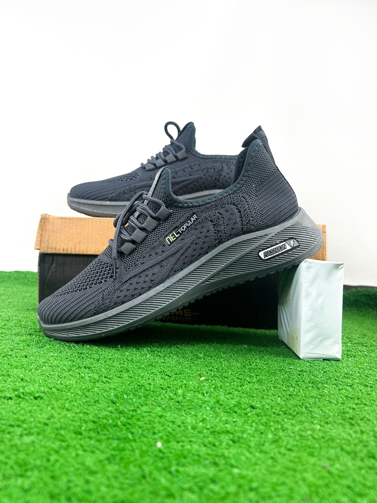 Grey Casual Sneakers For Men MJS137