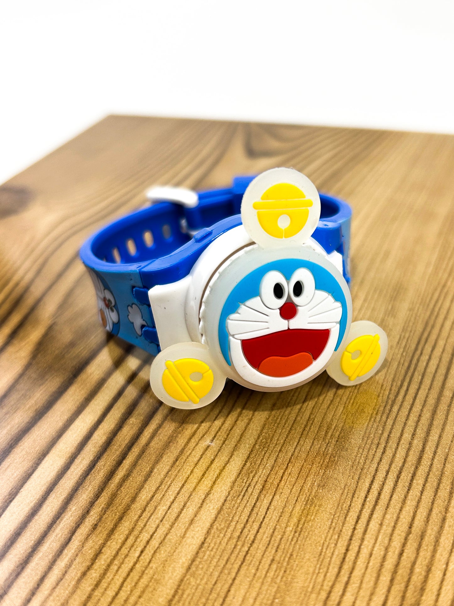 Doraemon Blue Wrist Watch For Unisex KWW45