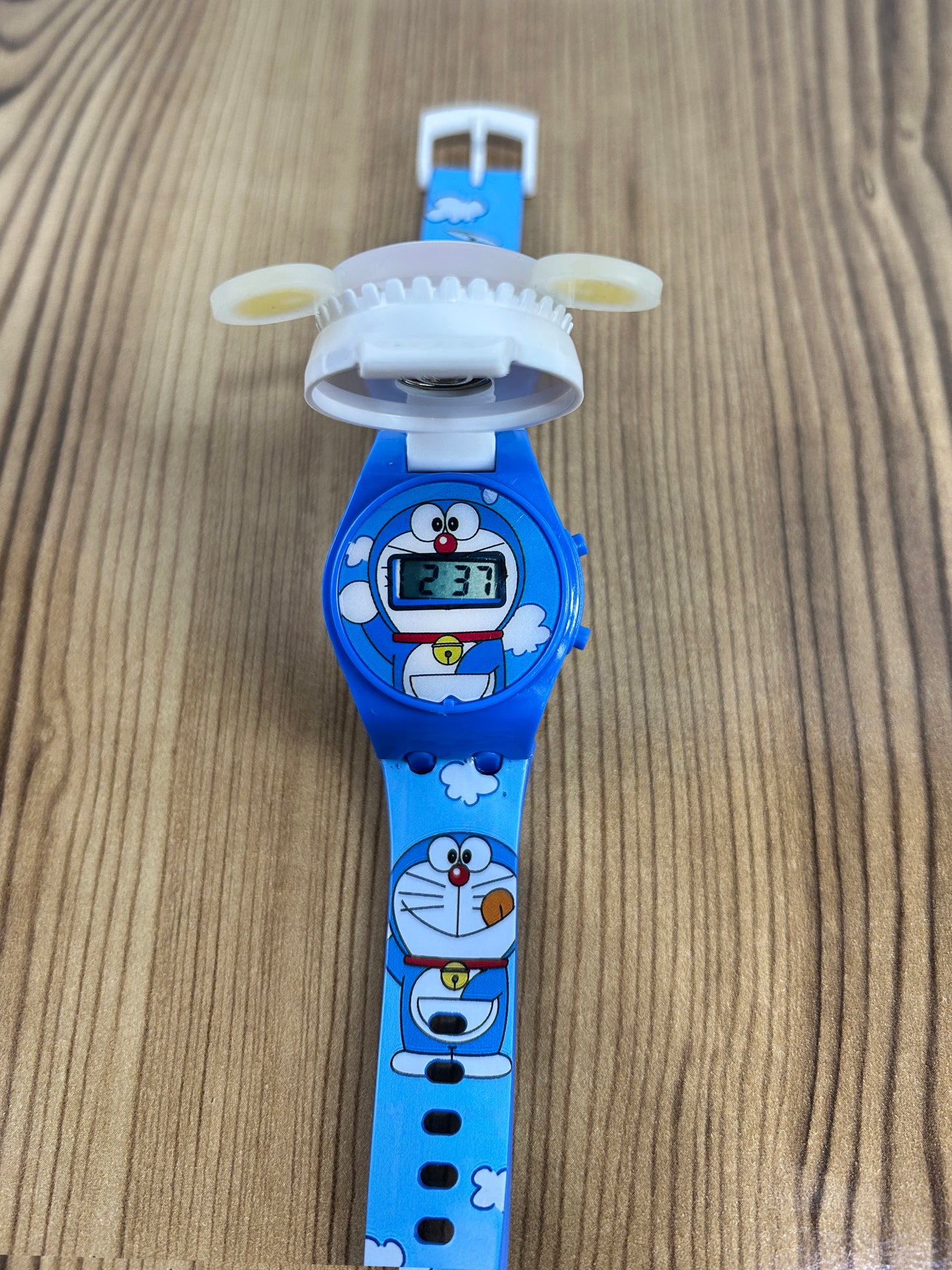Doraemon Blue Wrist Watch For Unisex KWW45