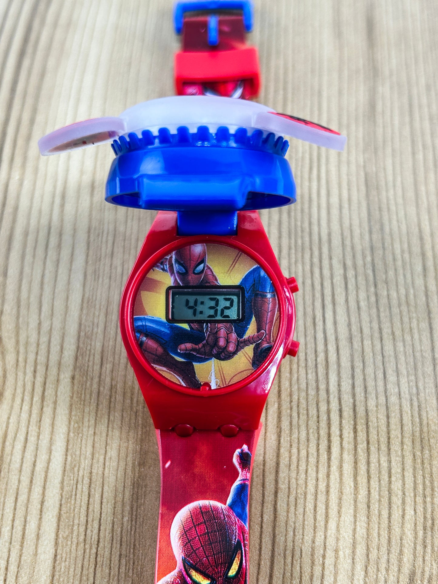 Spiderman Red Wrist Watch For Boys KWW53