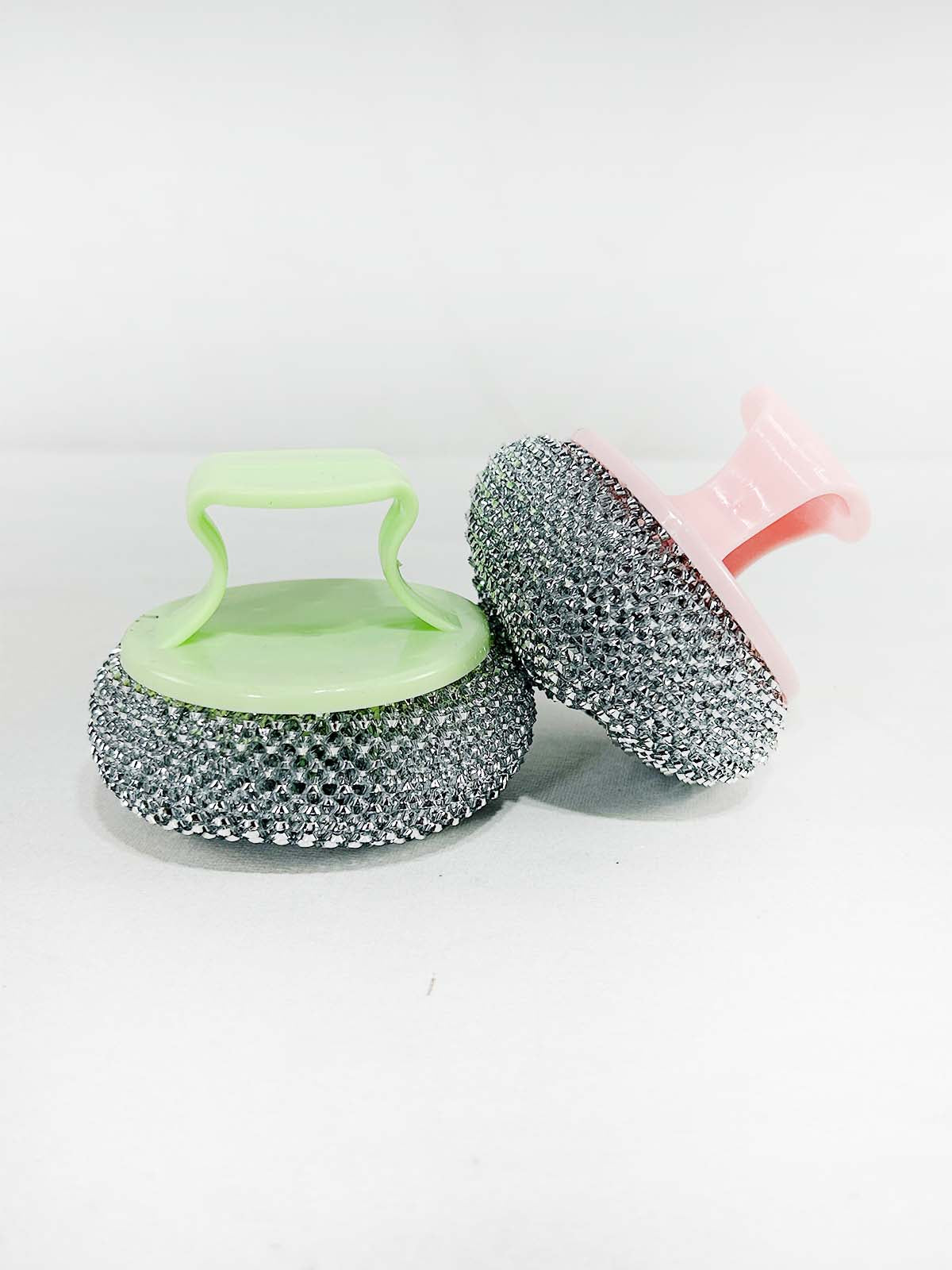 Pack of 2 Dish Scrubber Ball with Plastic D98