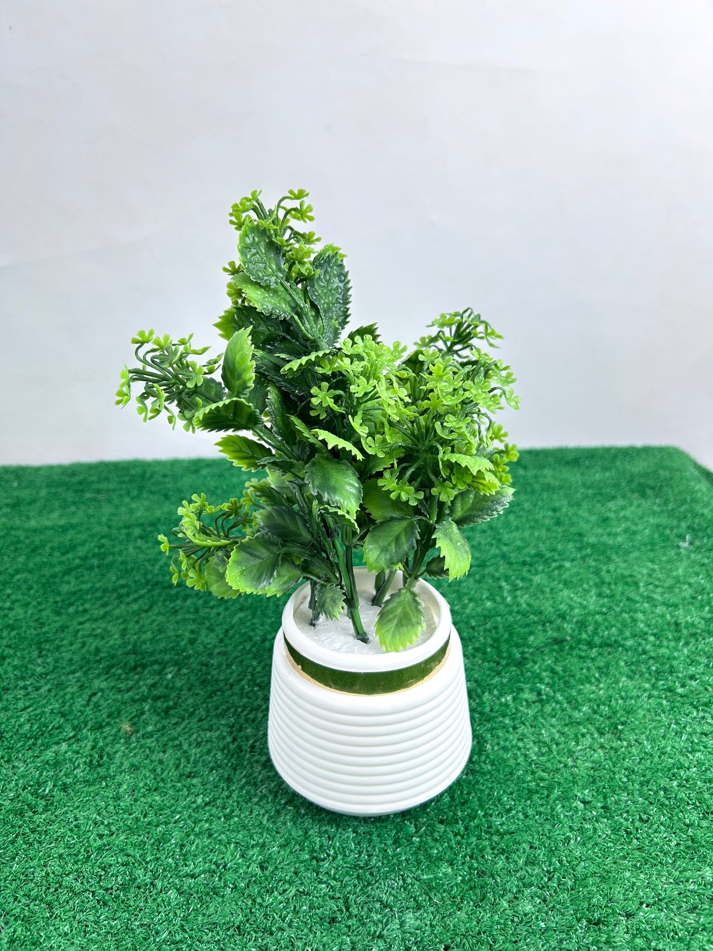 Artificial Flowers/Plants for Decorations with Pot  AFP04-49
