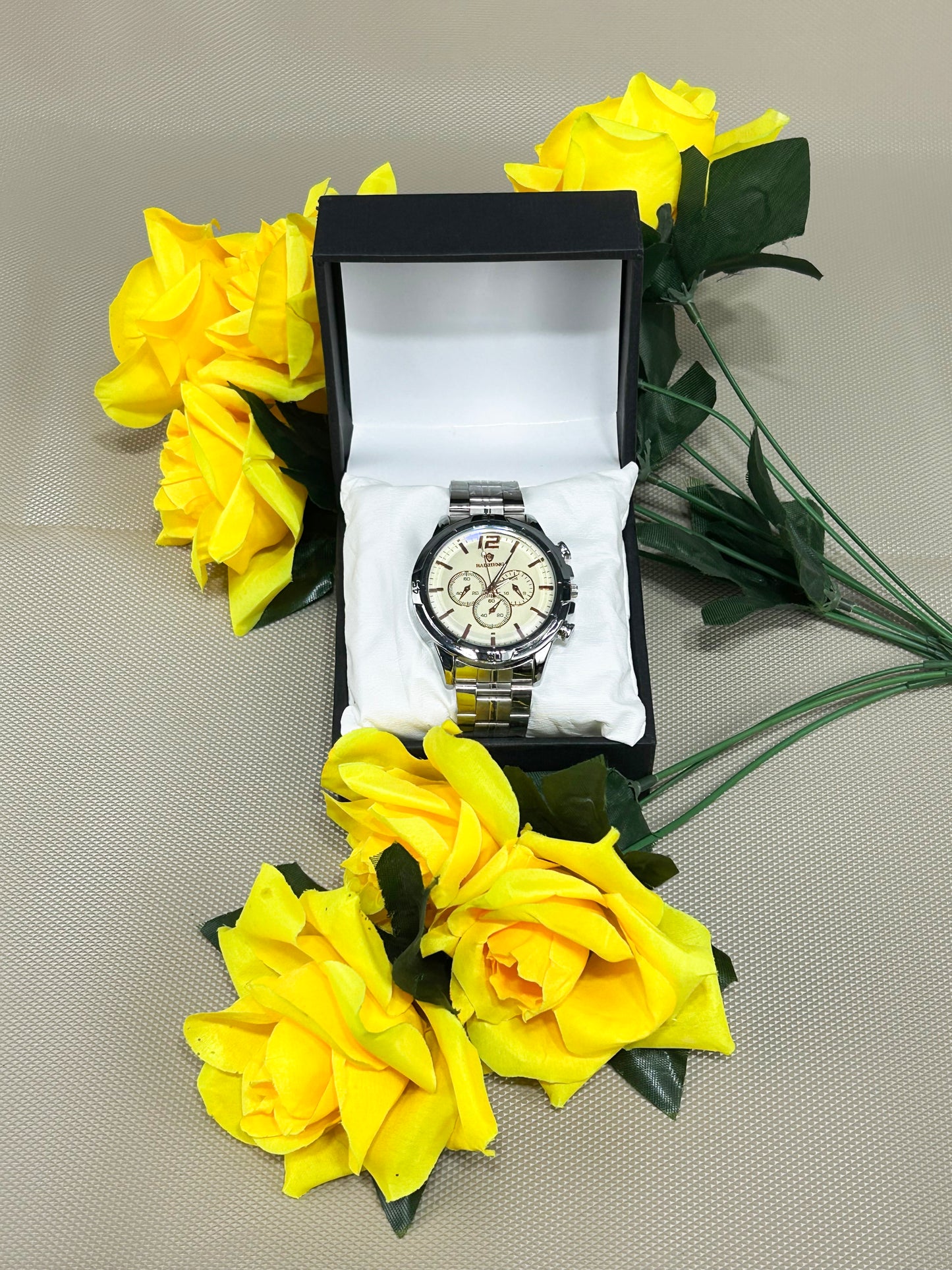 Silver Stainless Steel Watch For Men MW100