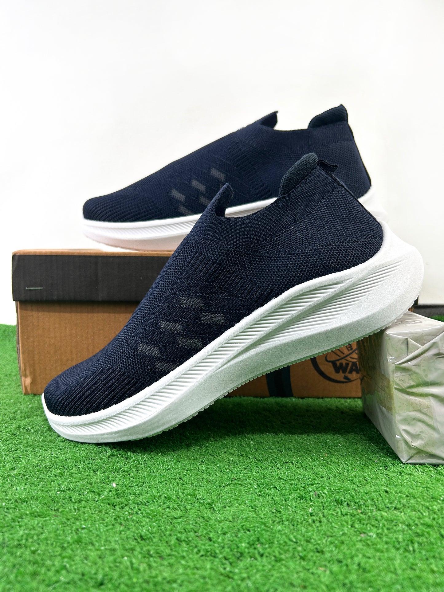 Blue Casual Sneakers For Men MJS141