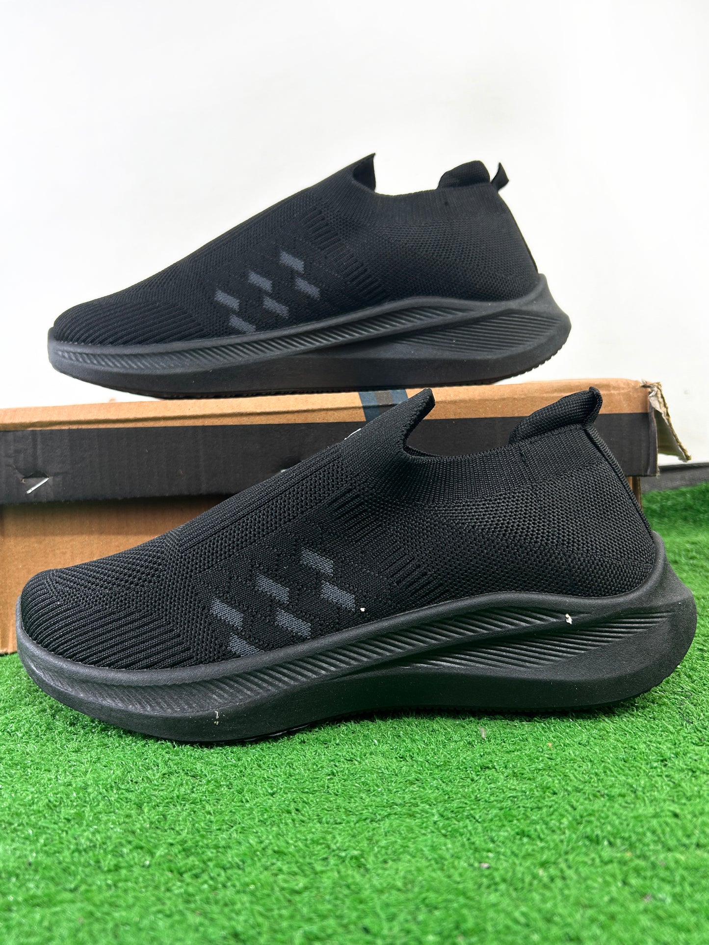 Black Casual Sneakers For Men MJS140