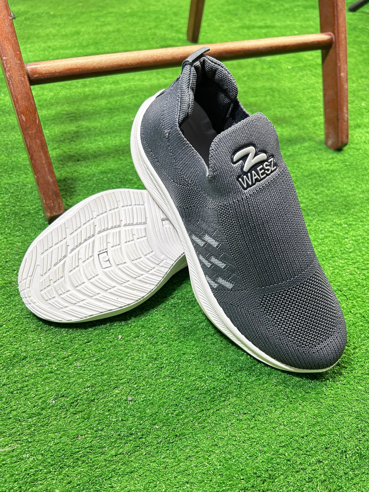 Grey Casual Sneakers For Men MJS142