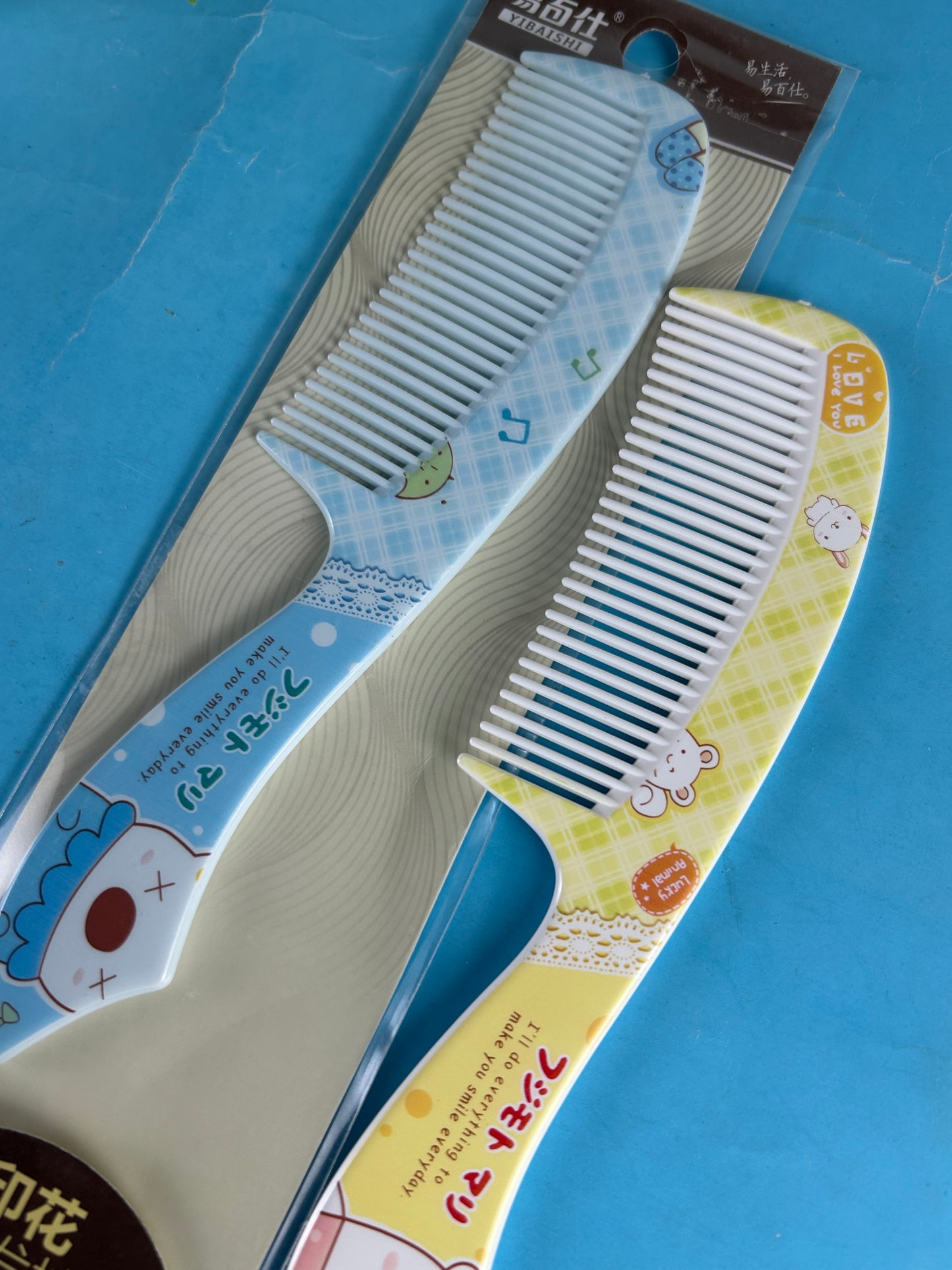 Pack of 2 Hair Comb Multicolor GHB79