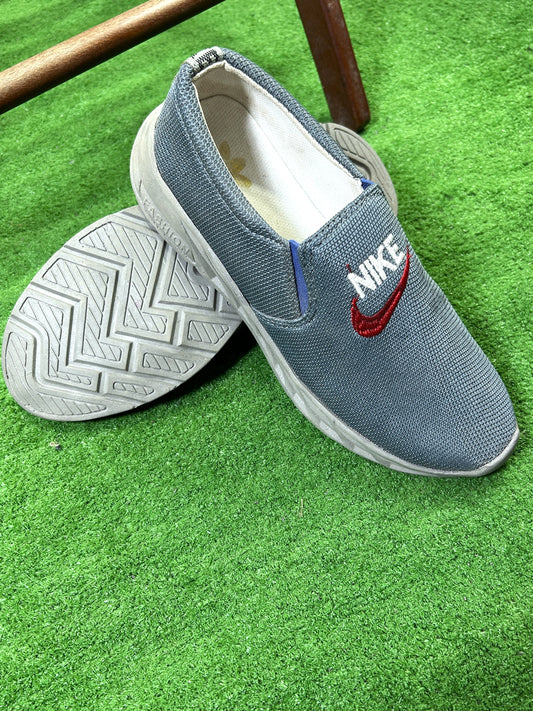 Grey Casual Sneakers For Men MJS146