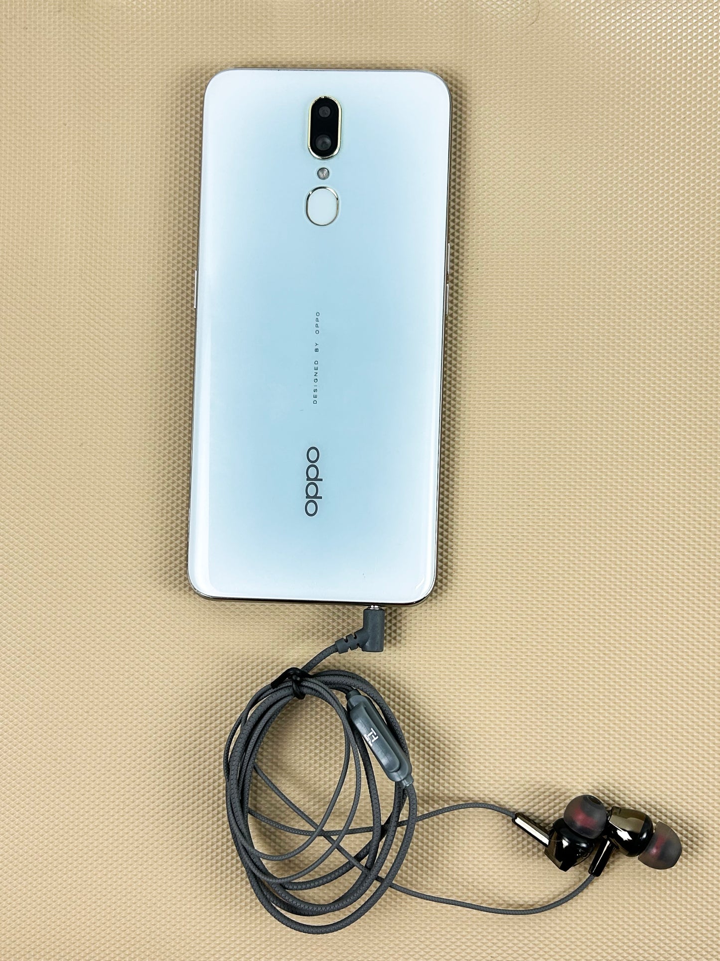 TH-71 TradeHub Wired Earphones MA10