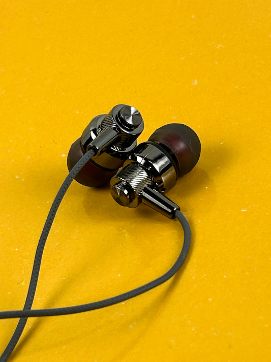 TH-70 Metallic Earphone MA03