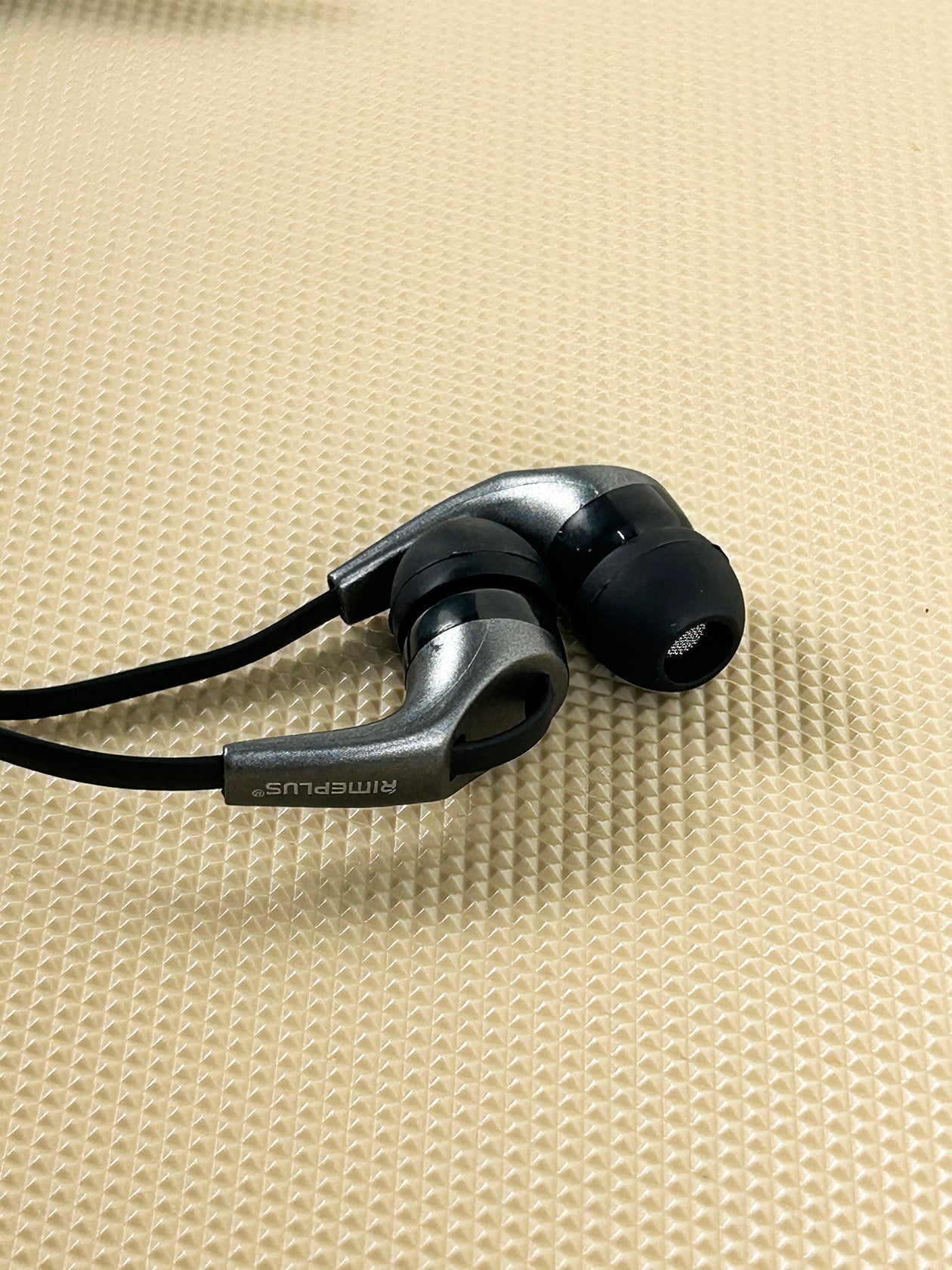 R18 Rimeplus Wired Earphones MA06