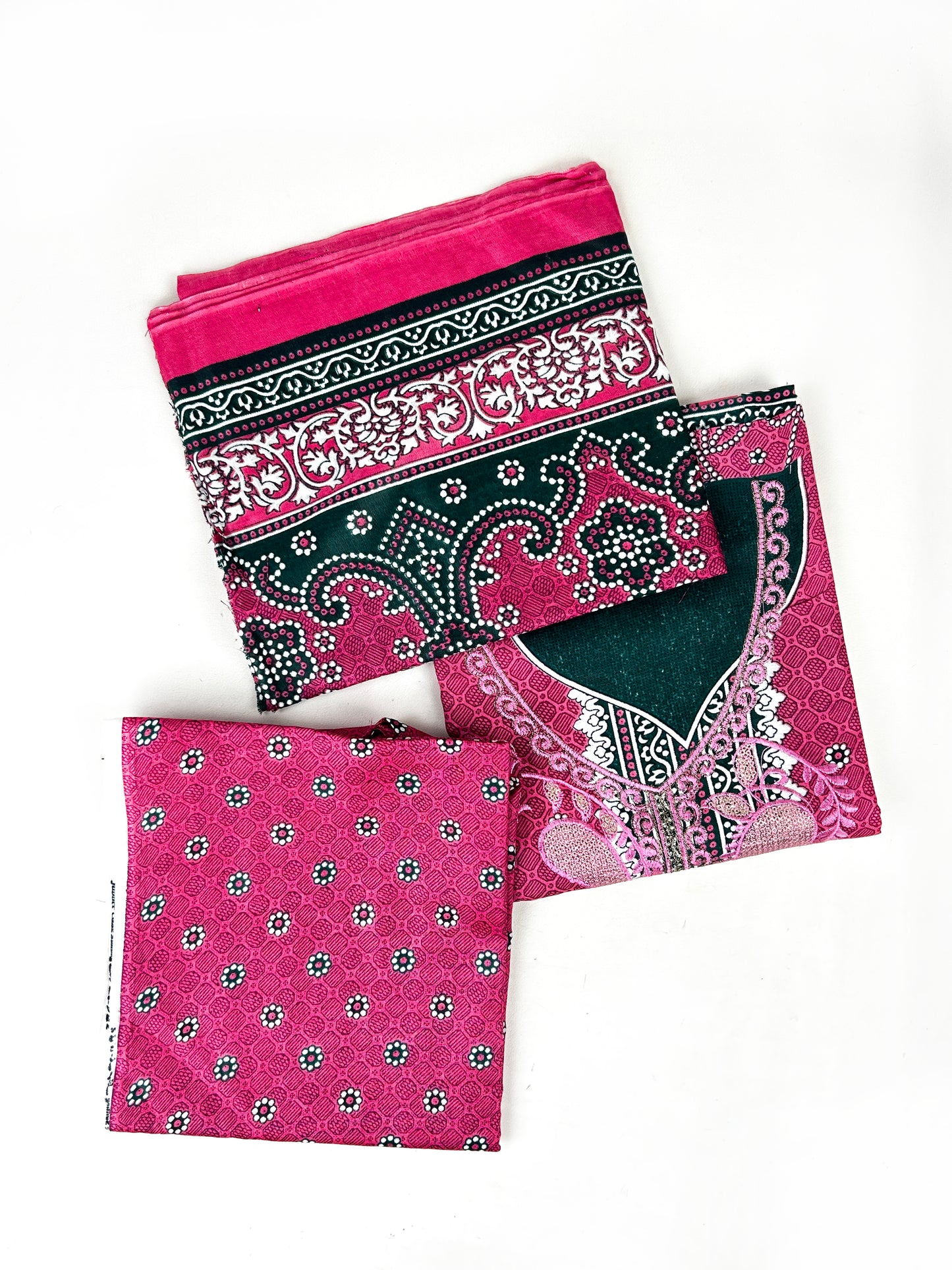 3Pcs Unstitched Digital Lawn Suit For Women WU146