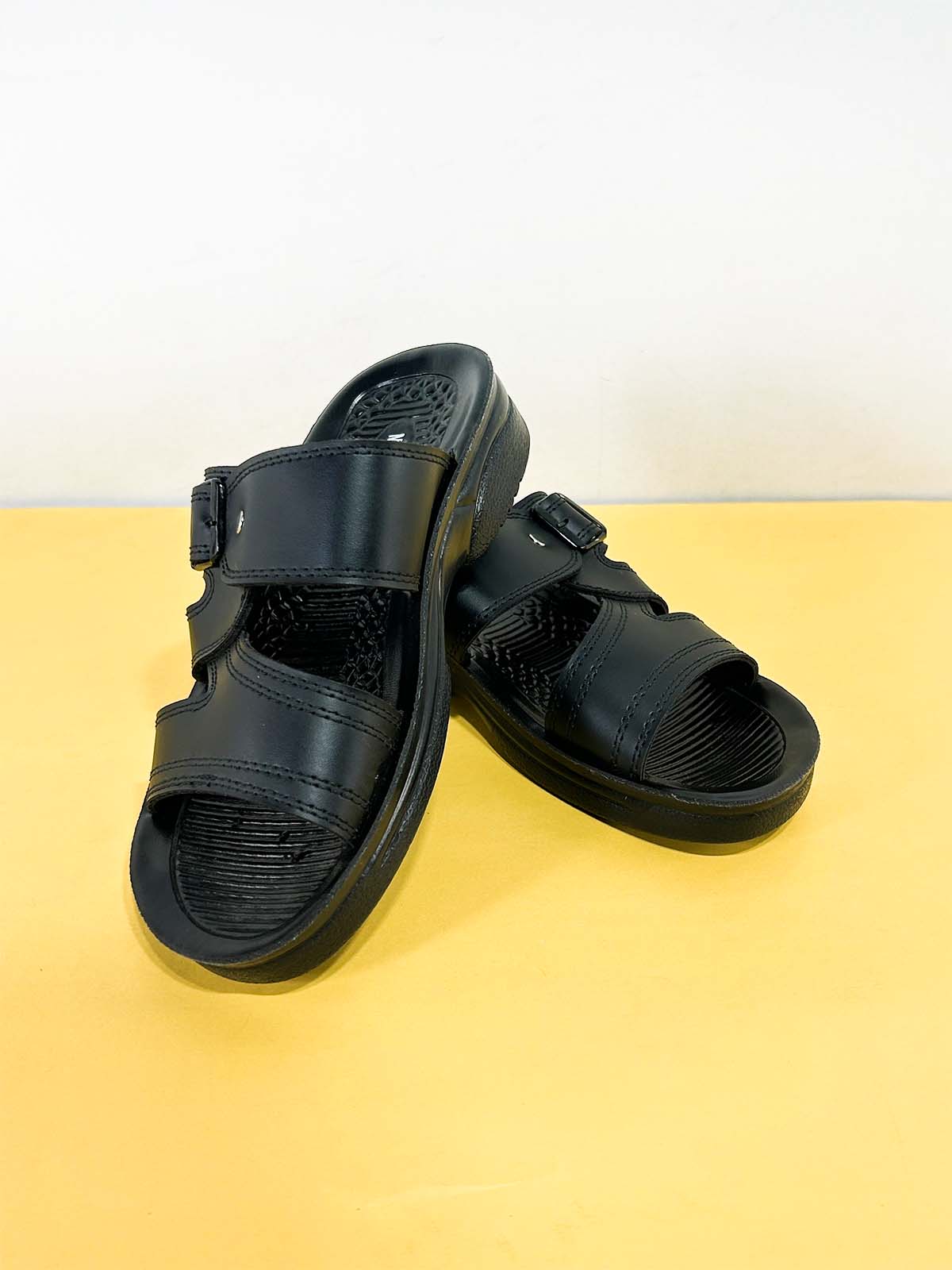 Black Casual Slippers for Men MC129