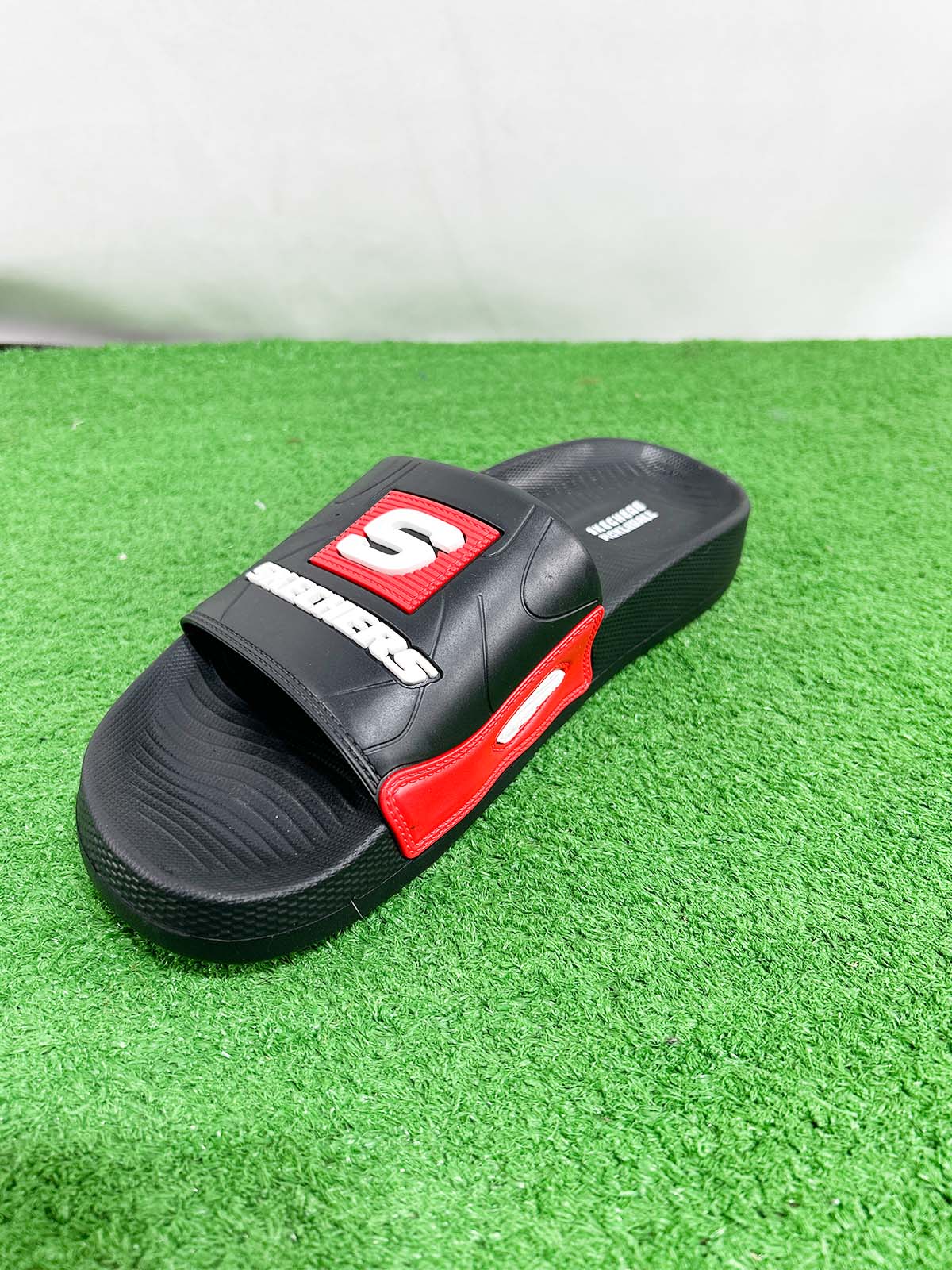 Black Soft Casual Slipper For Men MC71
