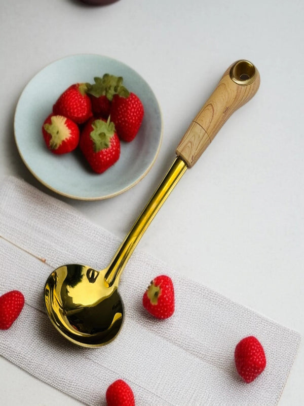 Stainless Steel Luxury Dish Spoon D95