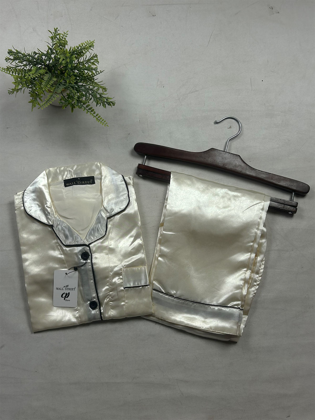 Lemon Grass Silk Night Suit For Womens/Girls WNS64