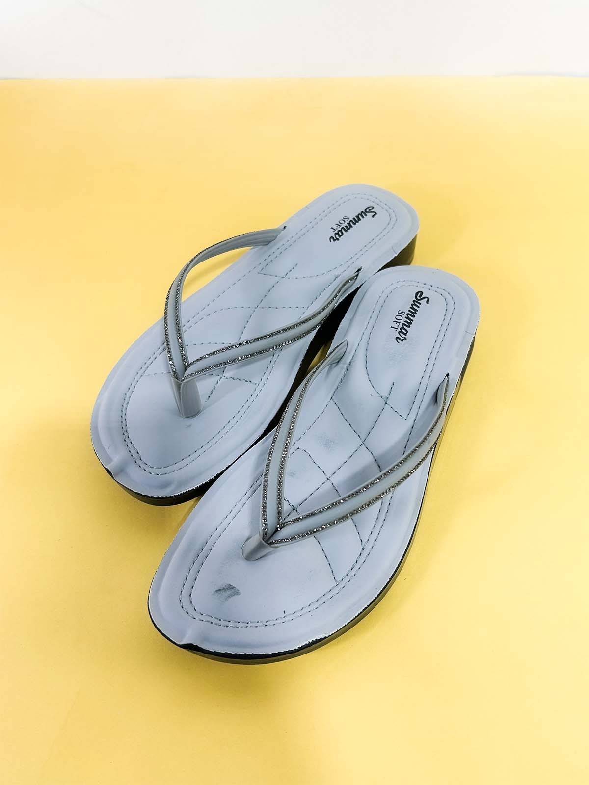 Grey Casual Slipper for Women WS55