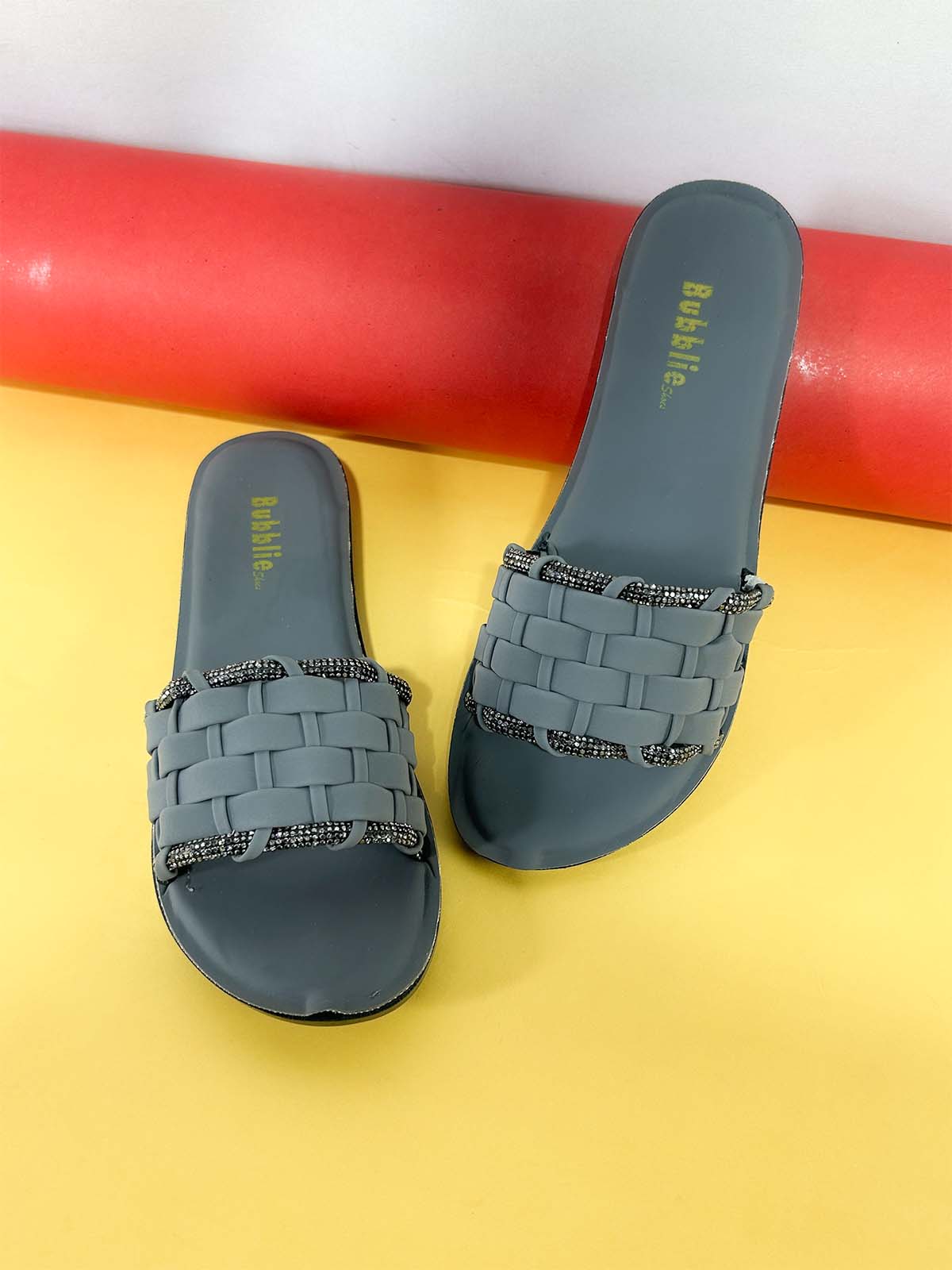 Grey Casual Slipper for Women WS56