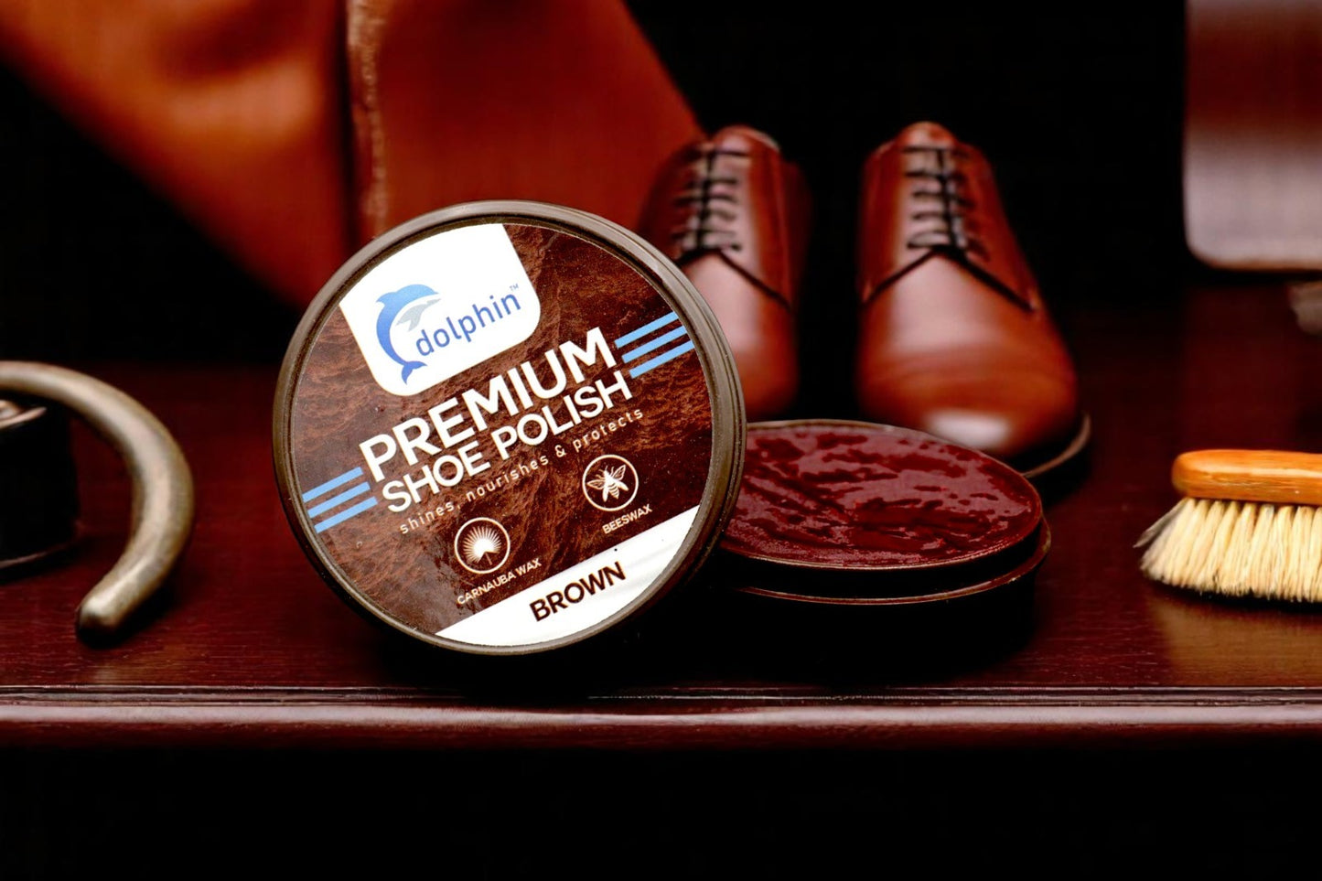 Dolphin Shoe Polish Brown SP13