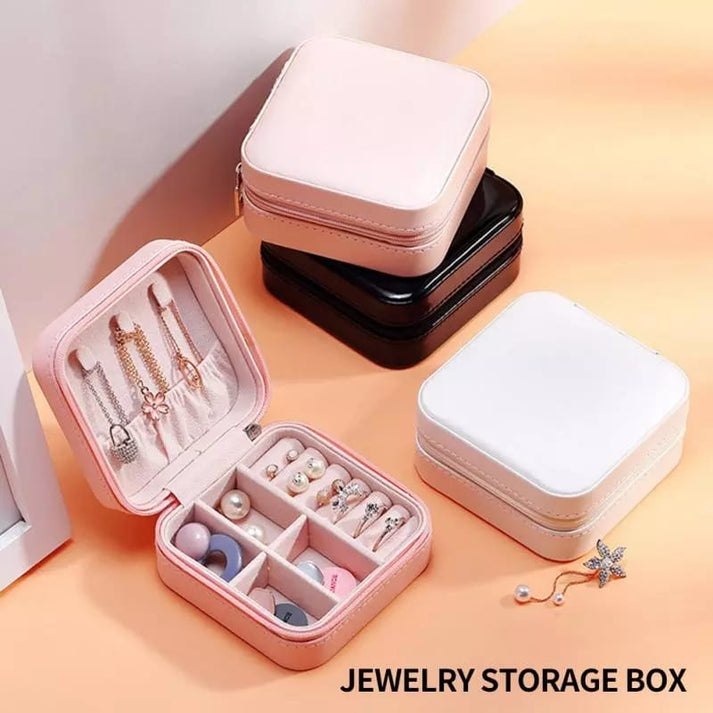 One Piece Jewellery Organizer Box with Zipper Pink